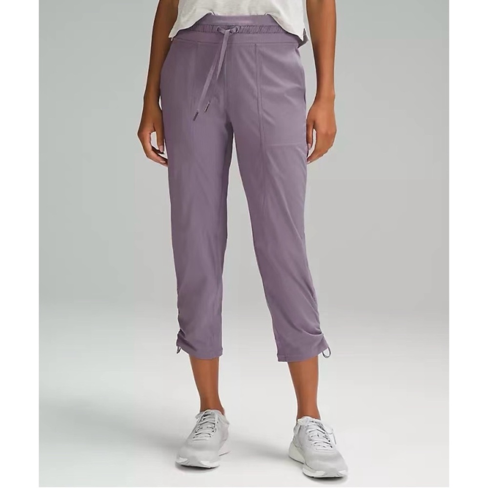 NWT Lululemon Dance Studio Mid-Rise Cropped Pant in Purple Ash Size 8